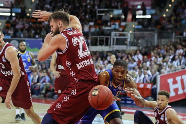 次宣告了武 次宣告了武