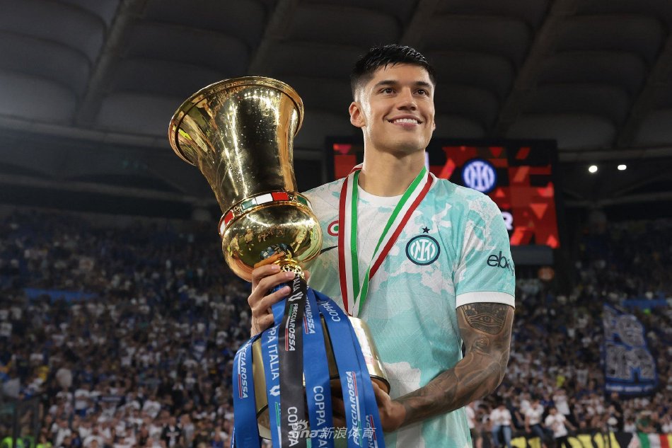 的标志性战 的标志性战