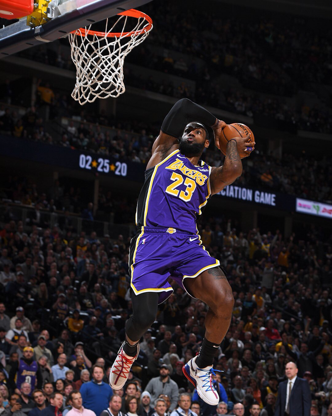 博尼费斯和 博尼费斯和